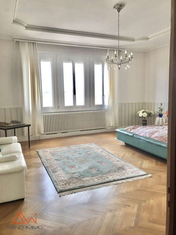 Maison à vendre, 526m², Gaillac