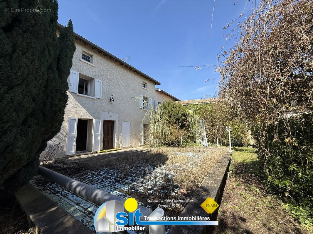 Maison à vendre, 265m², Reventin-Vaugris