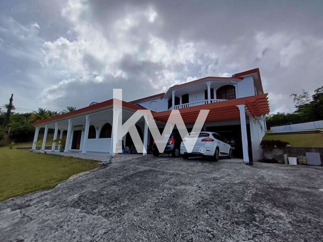 Maison à vendre, 365m², Sainte-Anne