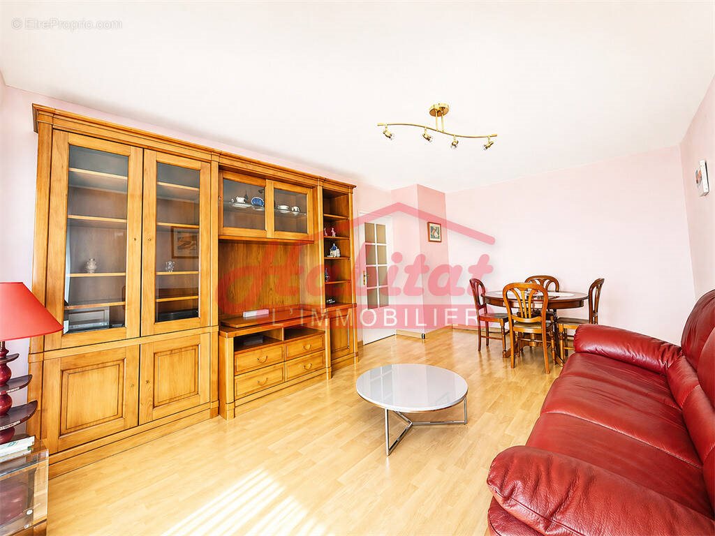 Appartement à vendre, 49m², Chelles