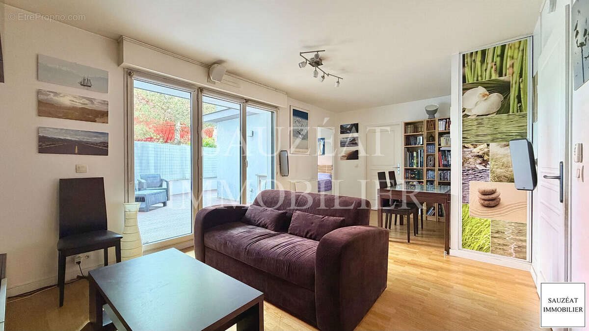 Appartement à vendre, 42m², Issy-les-Moulineaux