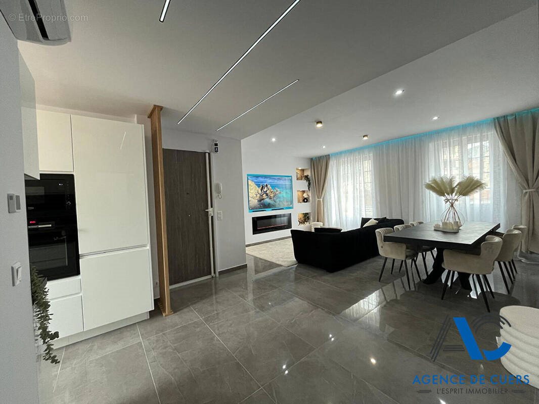 Appartement à vendre, 65m², Toulon