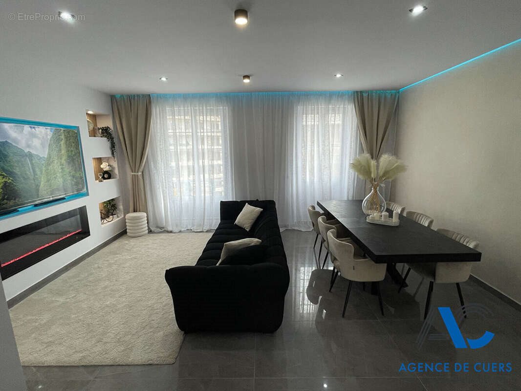 Appartement à vendre, 65m², Toulon
