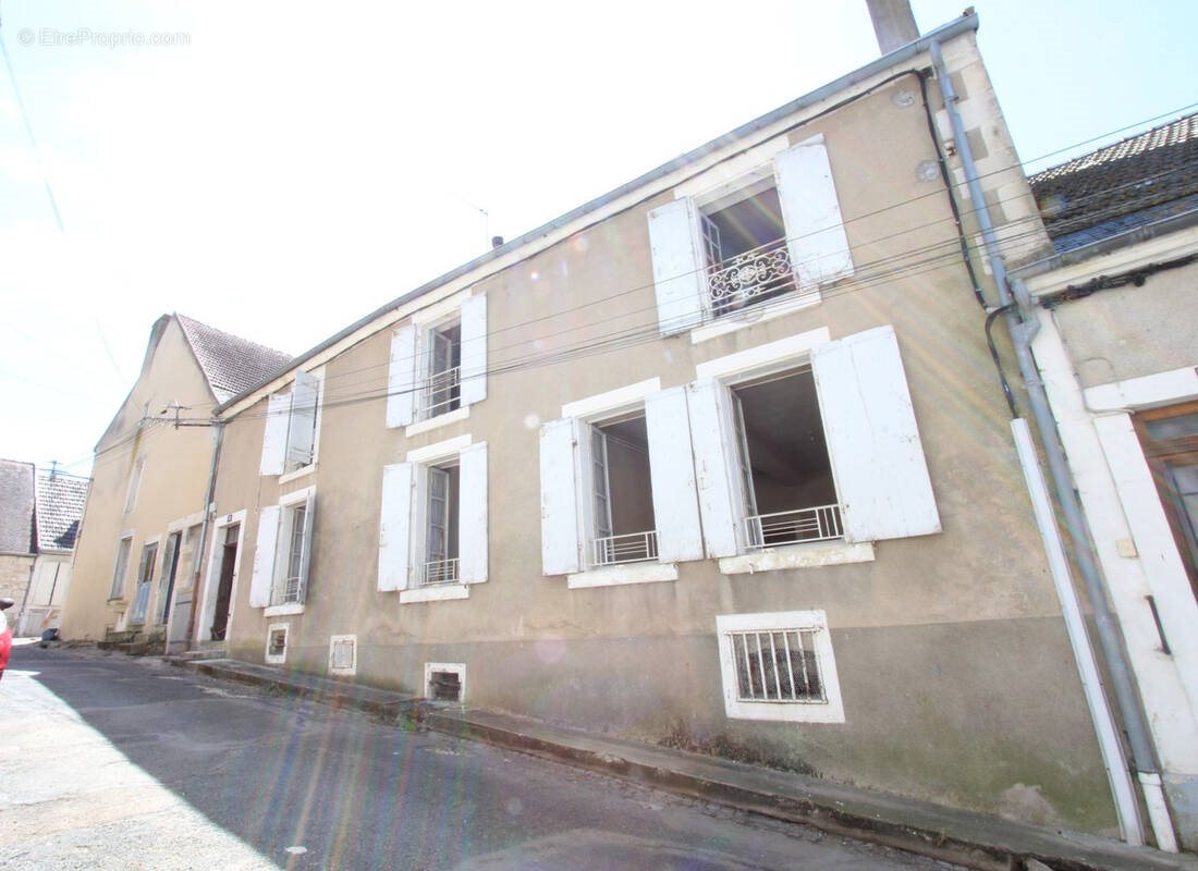 Maison à vendre, 81m², La Charité-sur-Loire