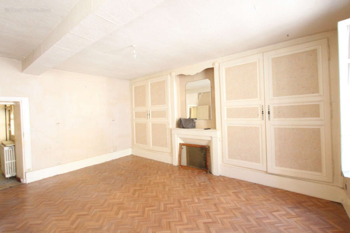 Maison à vendre, 81m², La Charité-sur-Loire