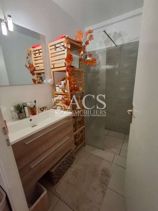 Appartement à vendre, 56m², Fort-de-France