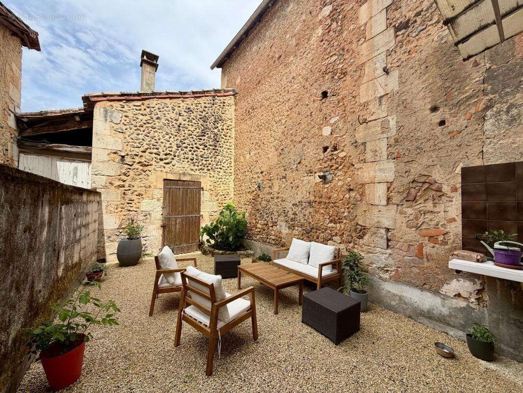 Maison à vendre, 100m², Vergt