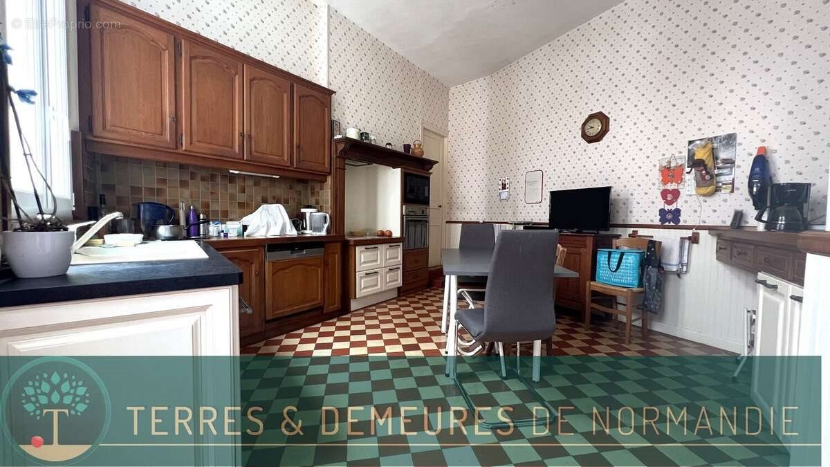 Maison à vendre, 278m², Eu