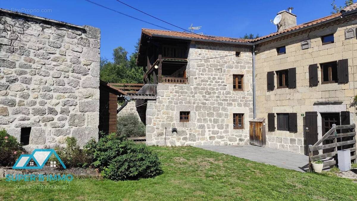 Maison à vendre, 175m², Saugues