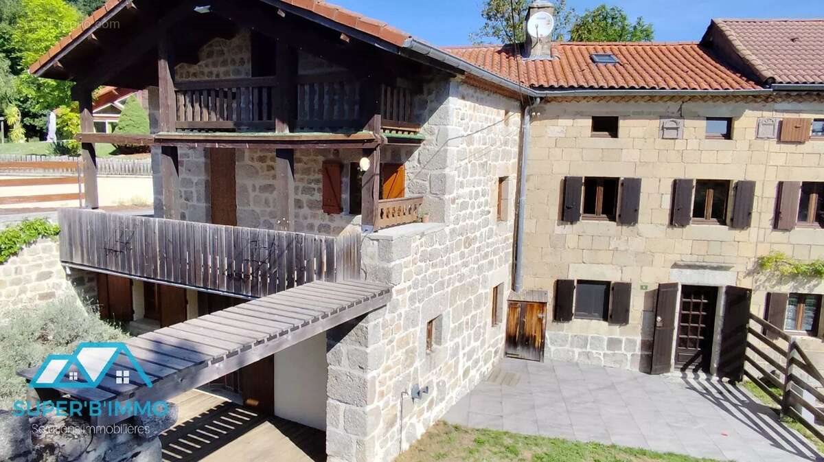 Maison à vendre, 175m², Saugues