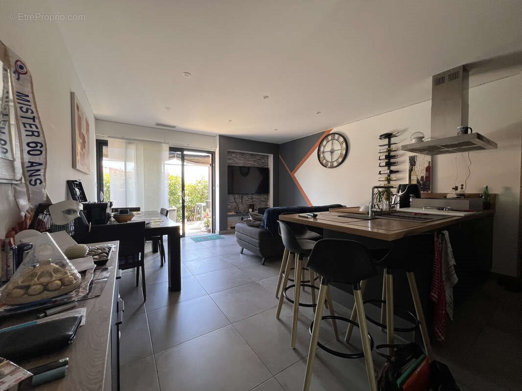 Maison à vendre, 67m², Baixas