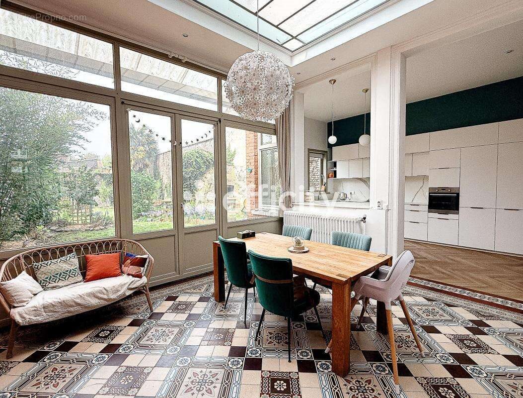 Maison à vendre, 260m², Roubaix
