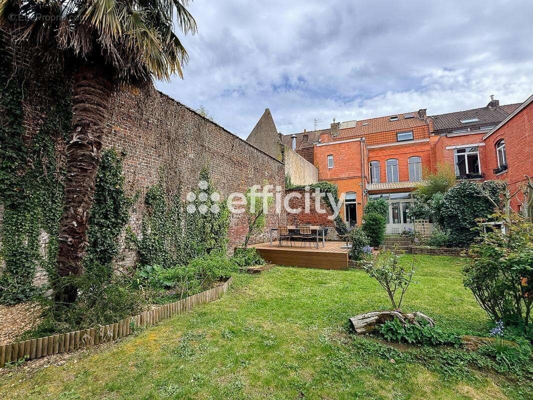 Maison à vendre, 260m², Roubaix