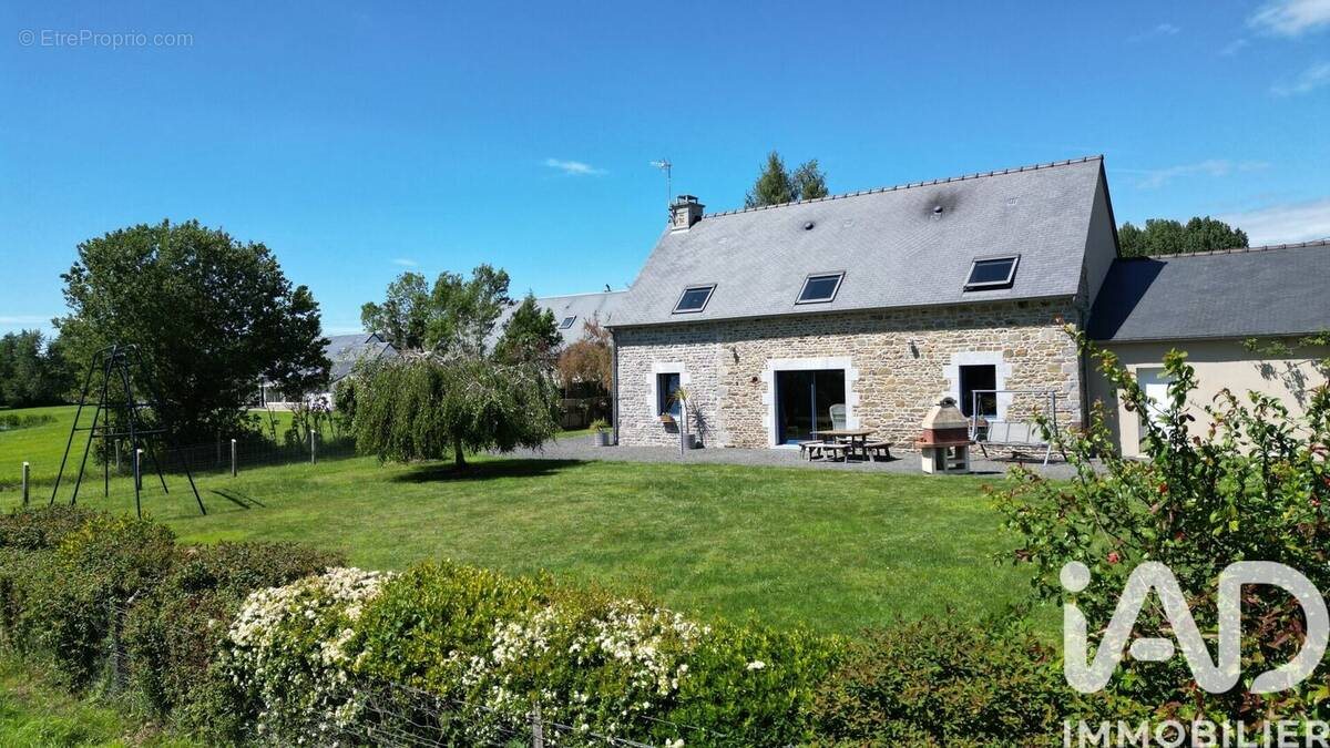 Maison à vendre, 129m², Quettreville-sur-Sienne