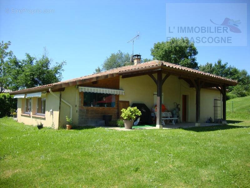 Maison à vendre, 109m², Seissan