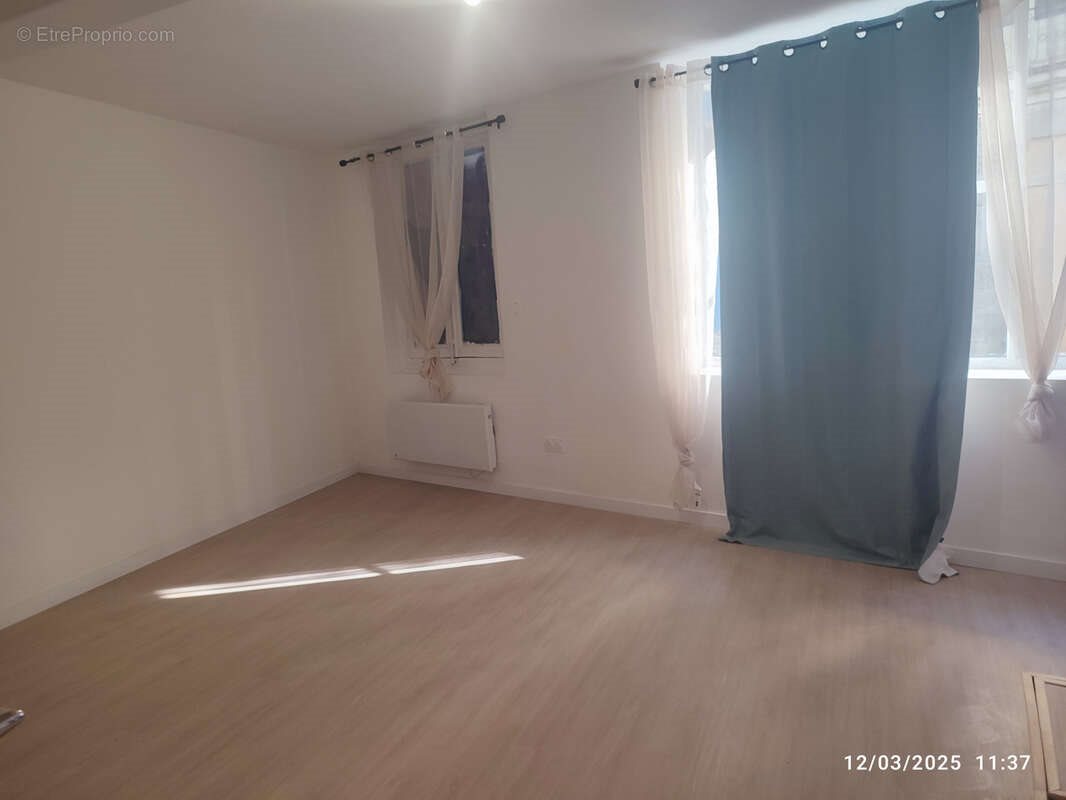 Maison à vendre, 58m², Laval