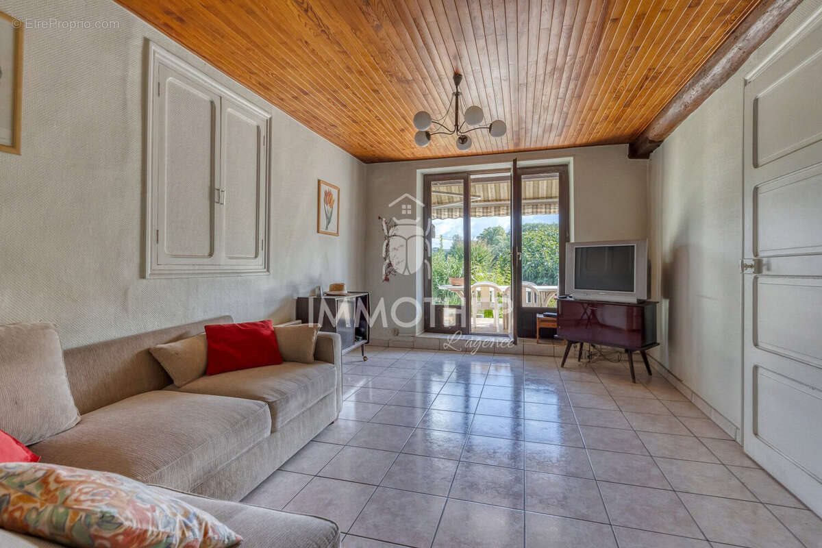 Maison à vendre, 222m², Moirans