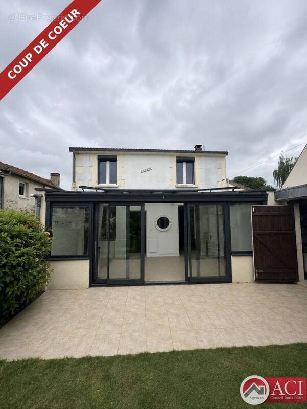 Maison à vendre, 93m², Sainte-Geneviève