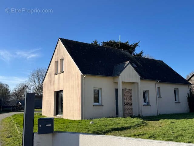 Maison à vendre, 110m², Louisfert