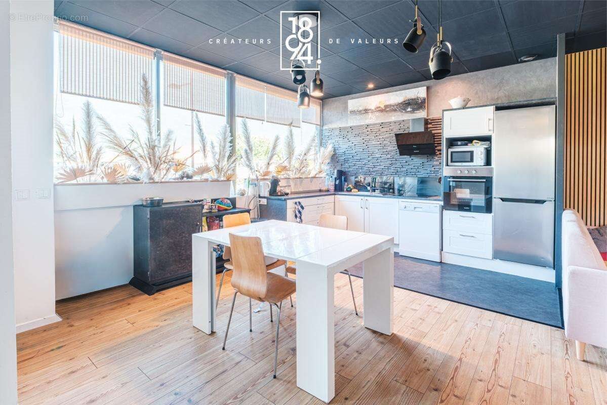 Appartement à vendre, 90m², Voglans