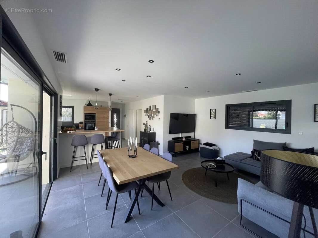 Maison à vendre, 124m², Villate