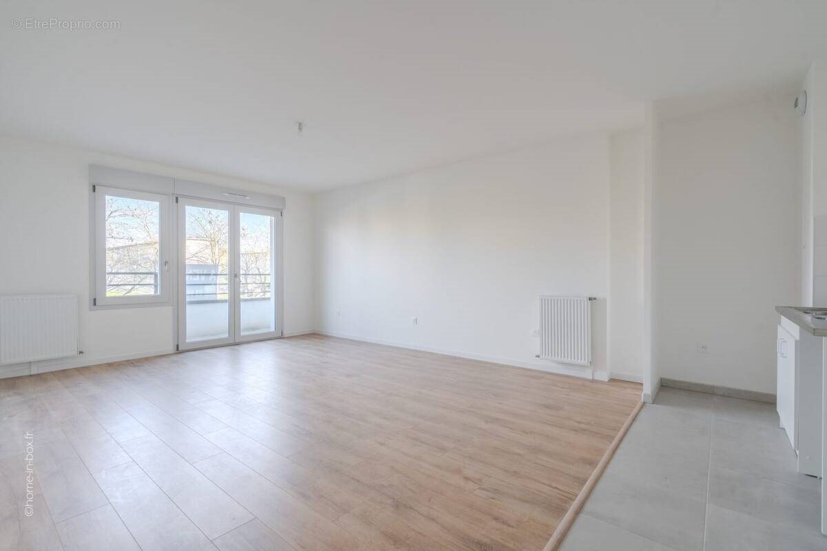 Appartement à vendre, 63m², Trappes