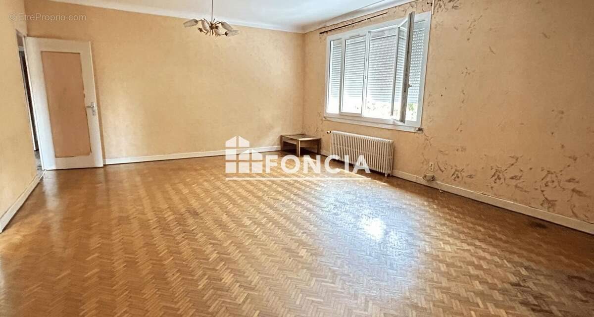 Maison à vendre, 128m², Villeneuve-sur-Lot