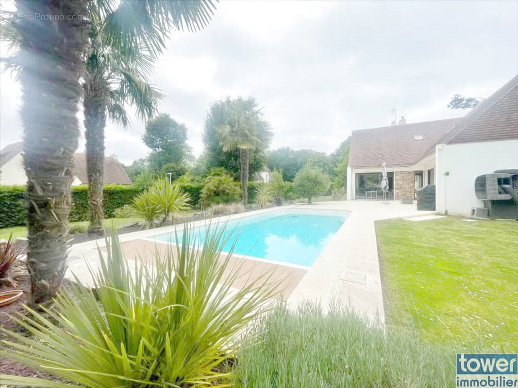 Maison à vendre, 260m², Mathieu