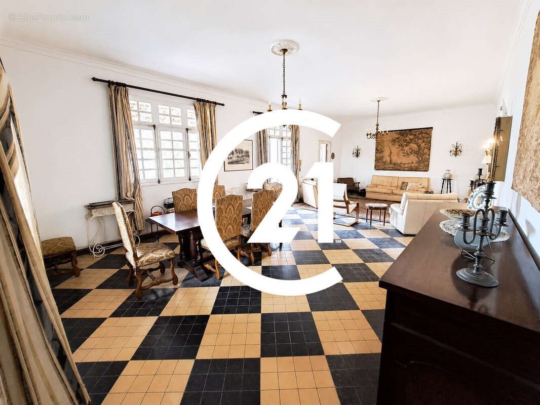Maison à vendre, 171m², Fort-de-France