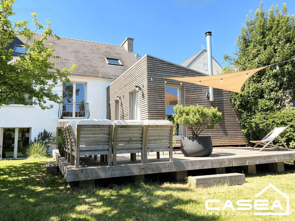 Maison à vendre, 170m², Plonéour-Lanvern