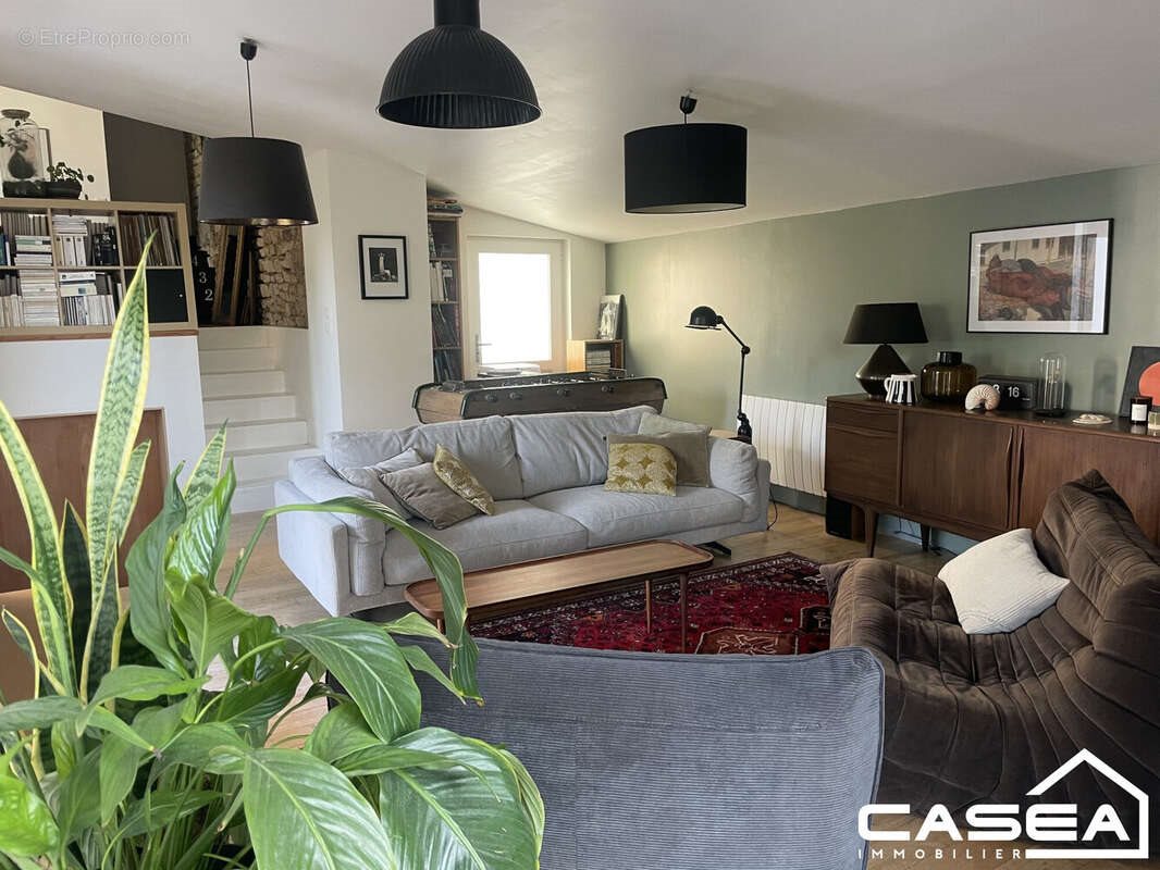 Maison à vendre, 170m², Plonéour-Lanvern