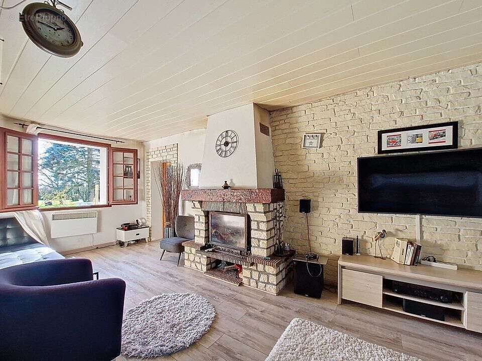 Maison à vendre, 95m², Lyons-la-Forêt