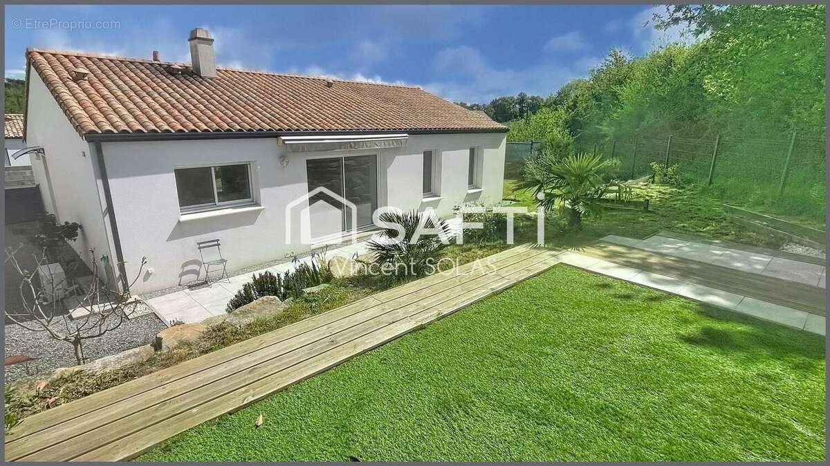 Maison à vendre, 92m², Aizenay