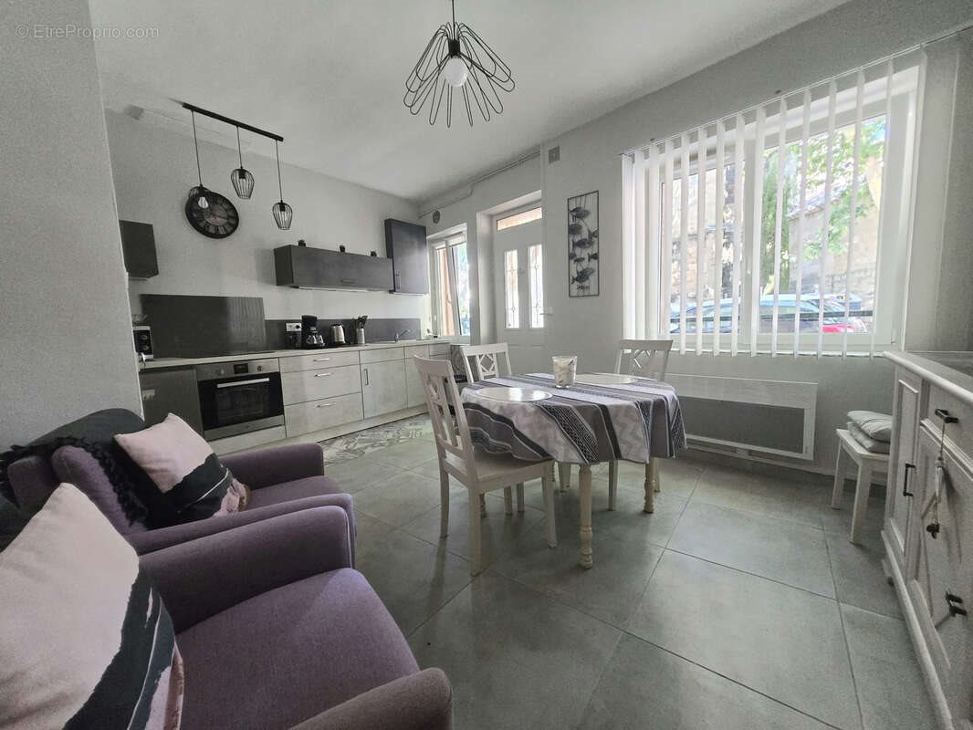 Maison à vendre, 57m², Montagnac