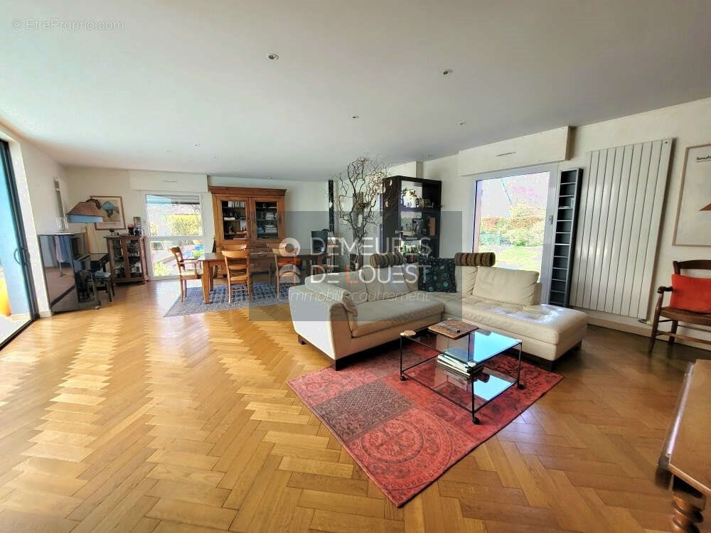 Maison à vendre, 236m², Guignen
