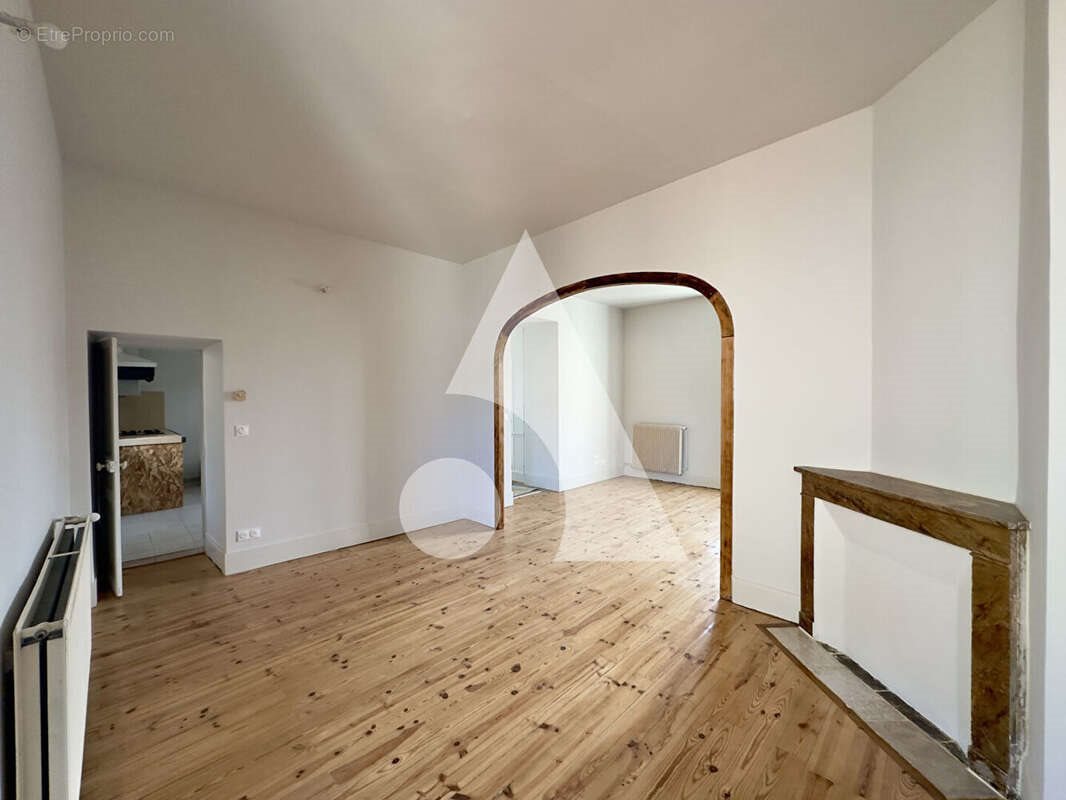 Appartement à vendre, 300m², Cahors