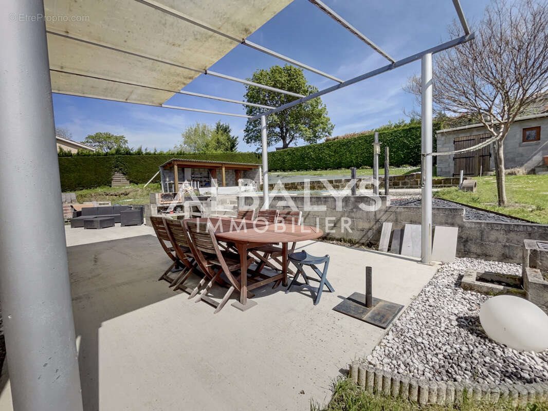 Maison à vendre, 98m², Saint-Martin-du-Bois