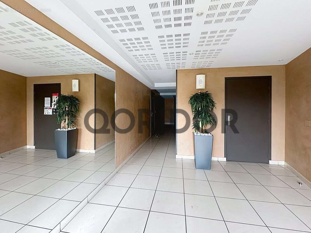 Appartement à vendre, 63m², Meyzieu