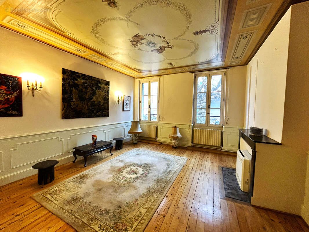 Maison à vendre, 255m², Agen