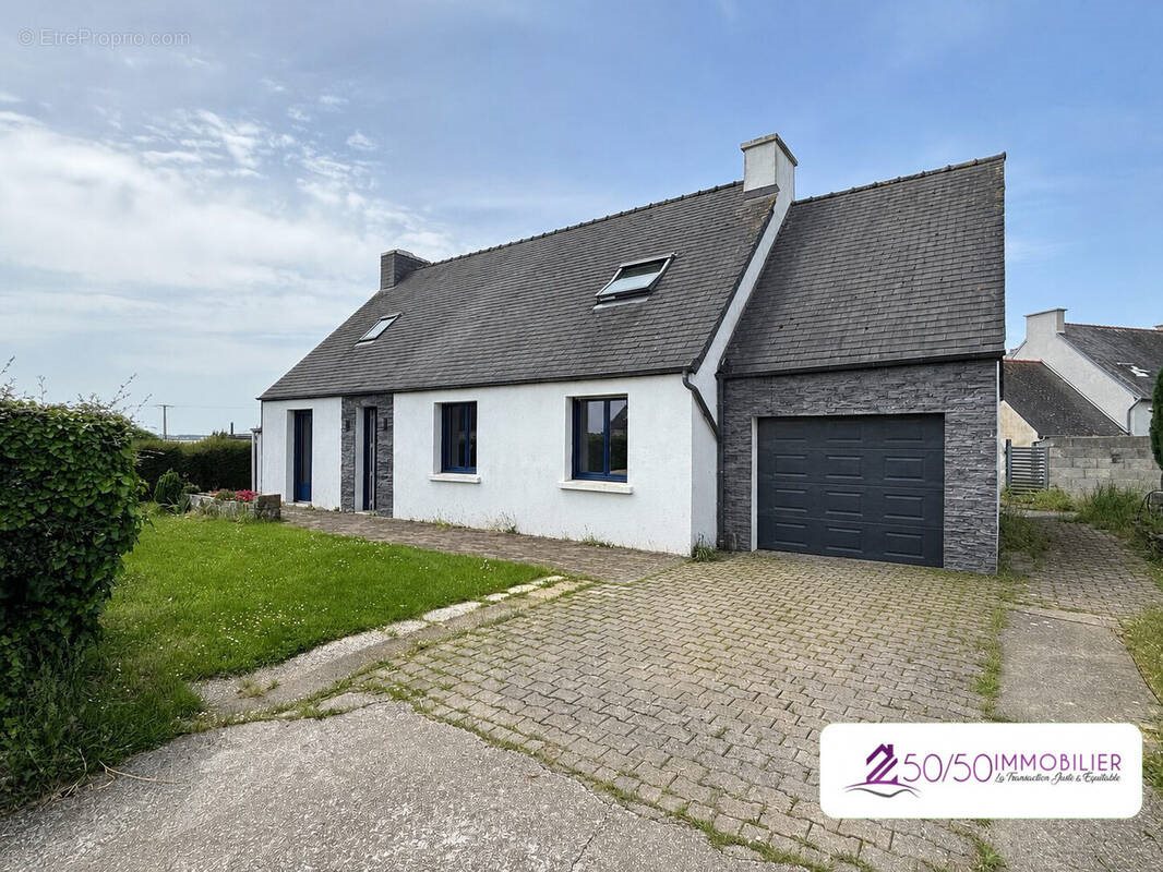 Maison à vendre, 131m², Henvic