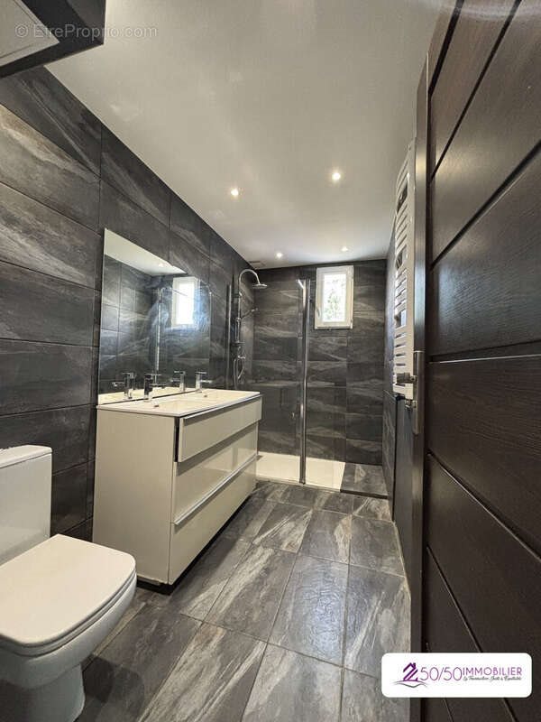 Maison à vendre, 131m², Henvic