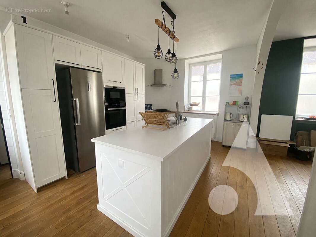 Maison à vendre, 235m², Morienval