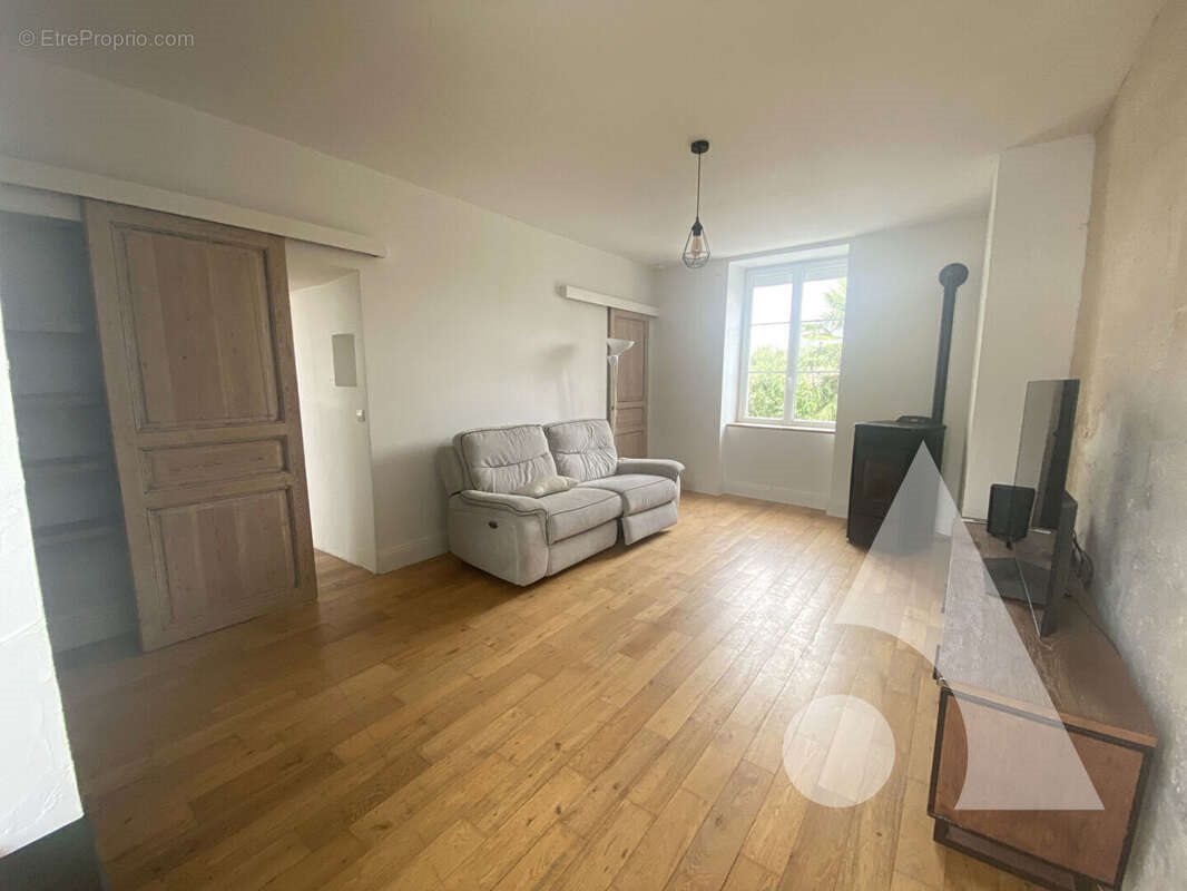 Maison à vendre, 235m², Morienval