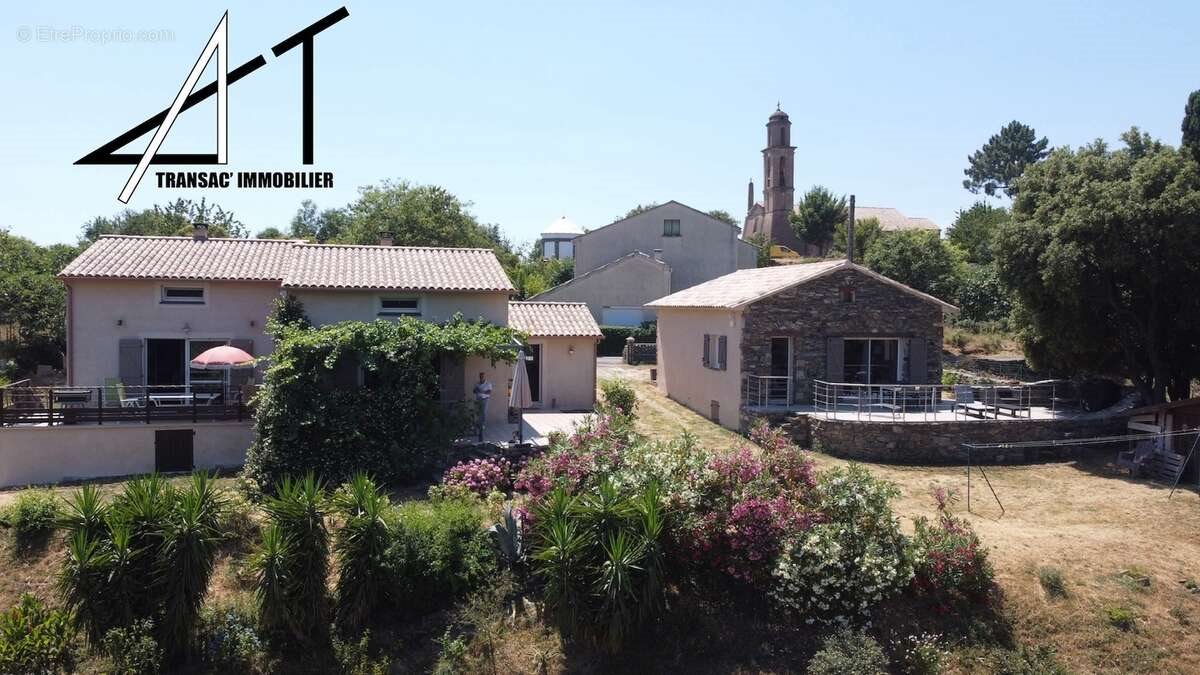 Maison à vendre, 131m², Prunelli-di-Fiumorbo