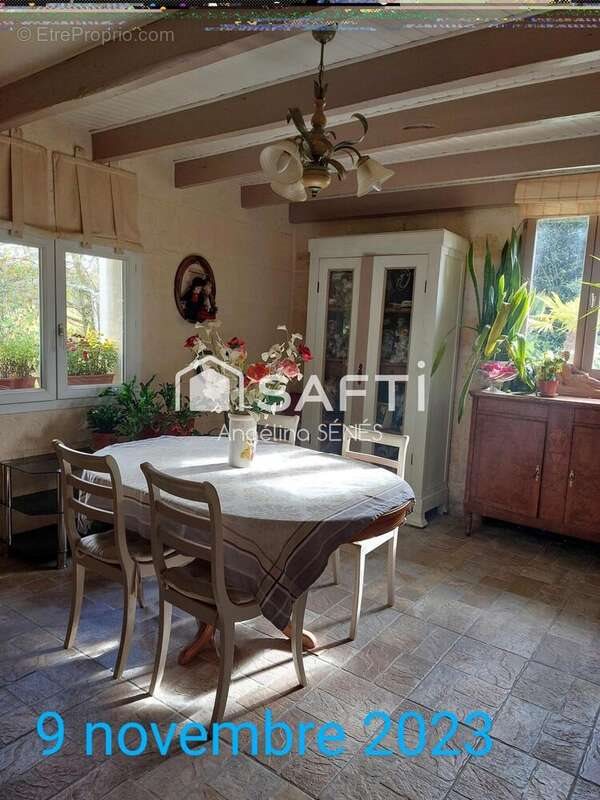 Maison à vendre, 195m², Teuillac