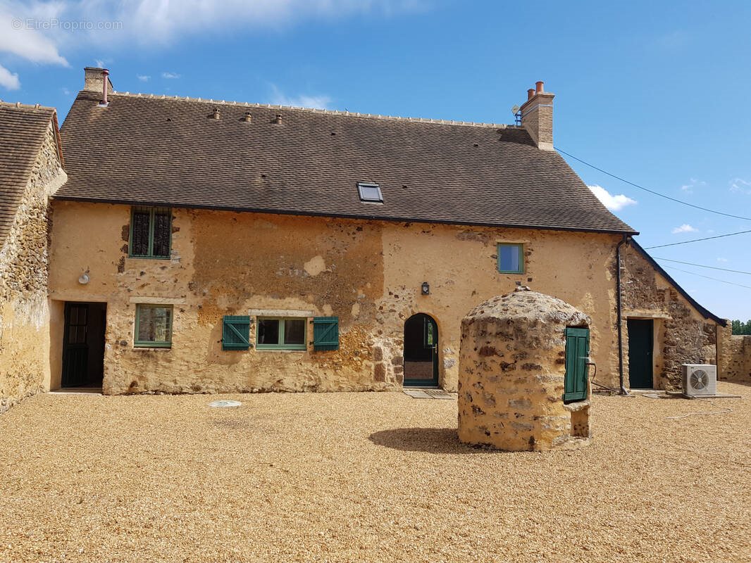 Maison à vendre, 125m², Asnières-sur-Vègre