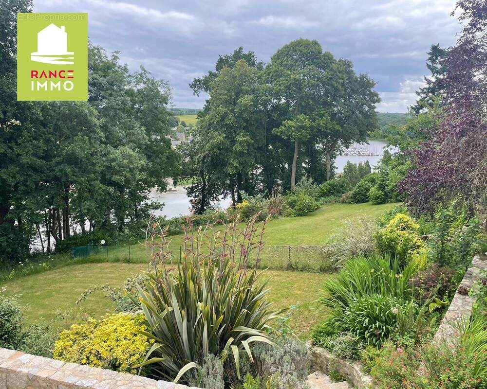 Maison à vendre, 118m², Plouër-sur-Rance