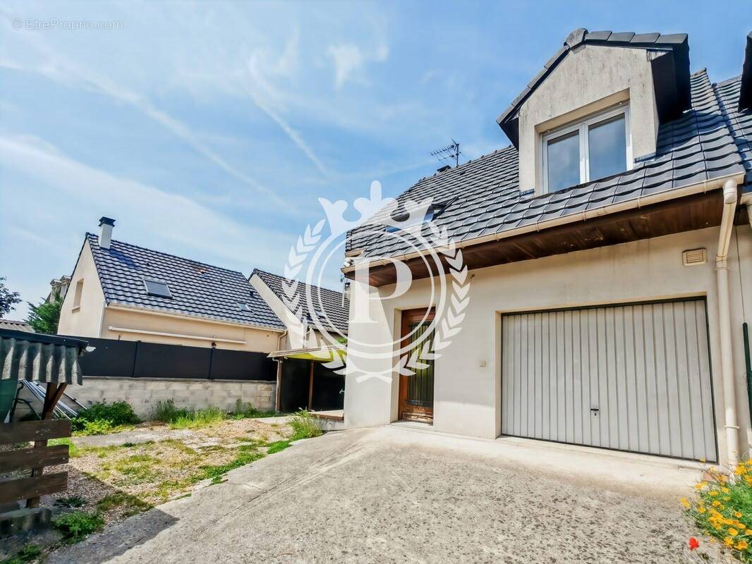 Maison à vendre, 74m², Pomponne