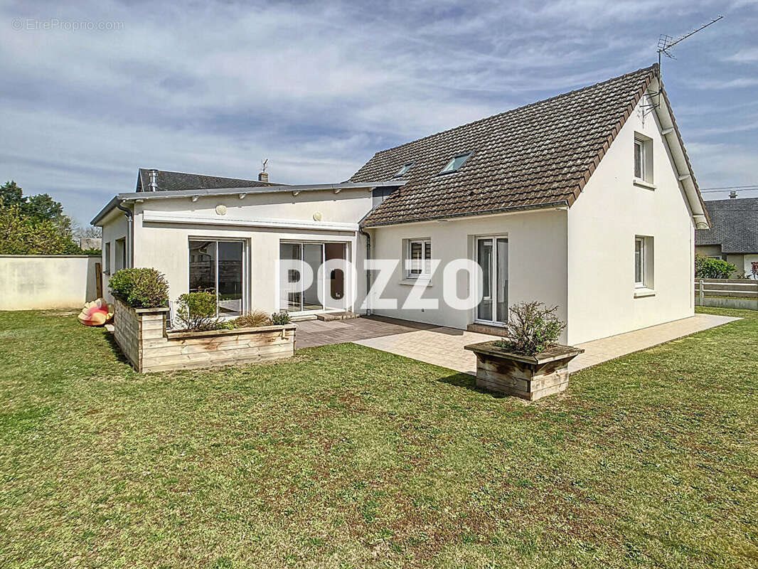 Maison à vendre, 123m², Bréhal