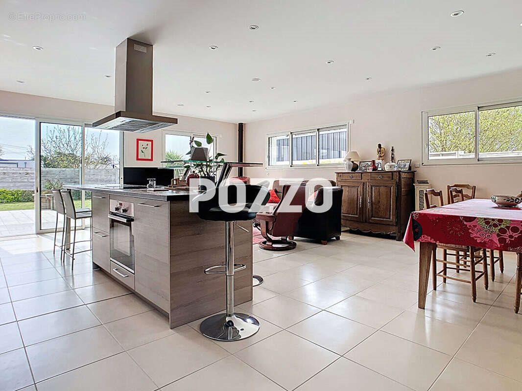 Maison à vendre, 123m², Bréhal